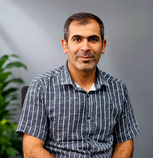 منوچهر عظمتی
